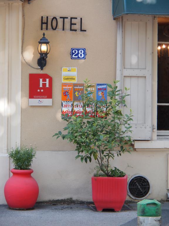Hotel Emma Calve Millau Bagian luar foto