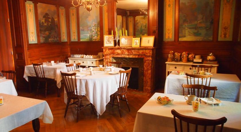 Hotel Emma Calve Millau Bagian luar foto