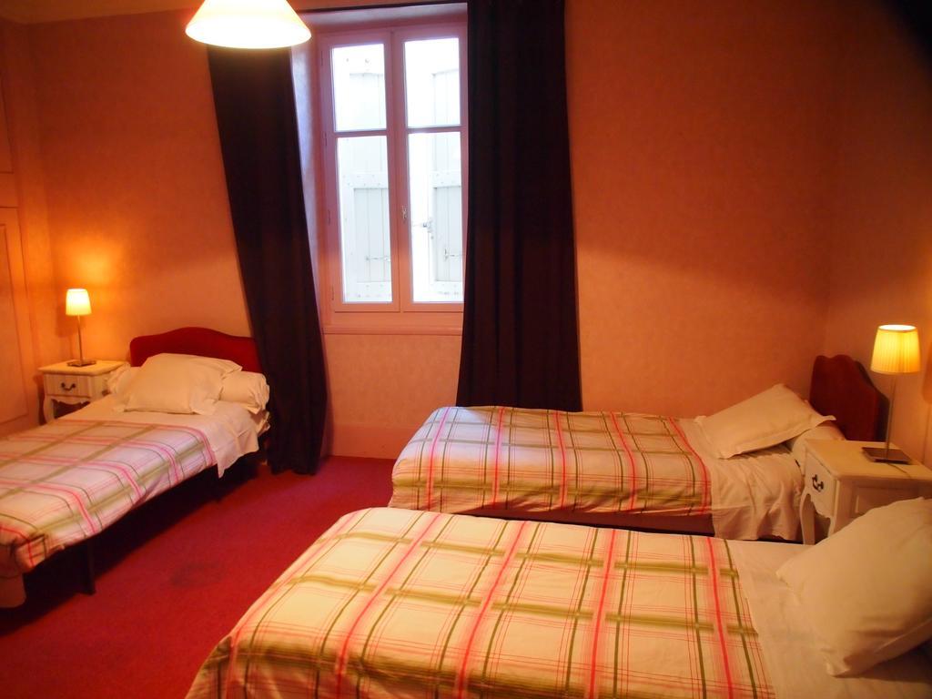 Hotel Emma Calve Millau Ruang foto