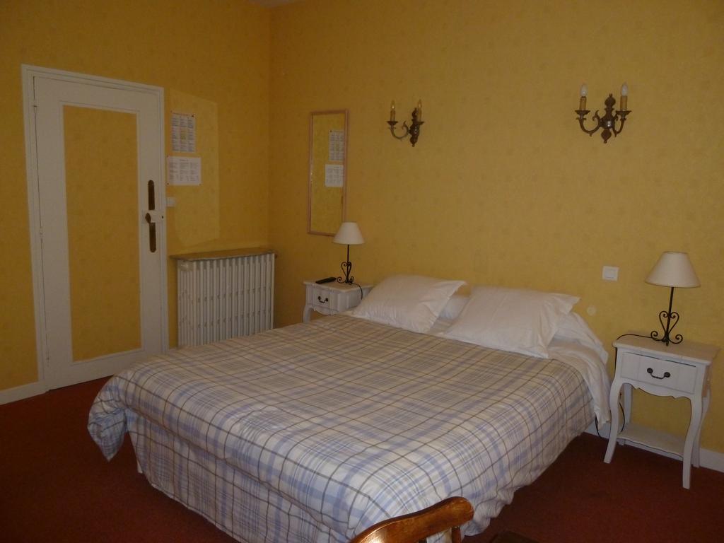 Hotel Emma Calve Millau Ruang foto