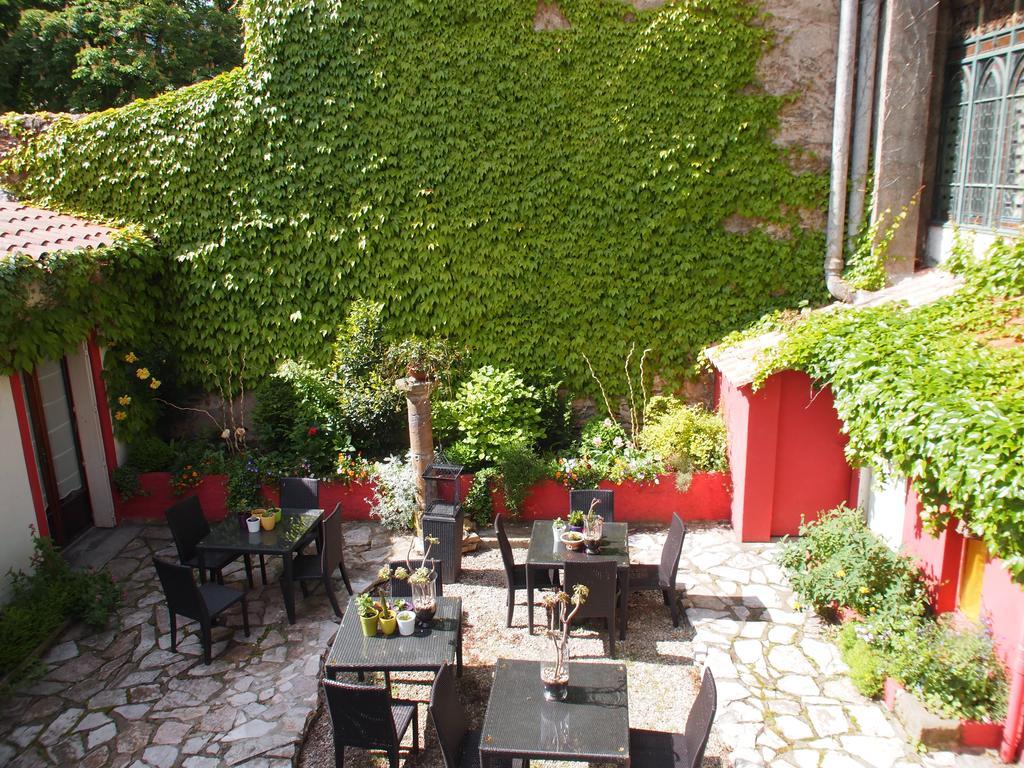 Hotel Emma Calve Millau Bagian luar foto